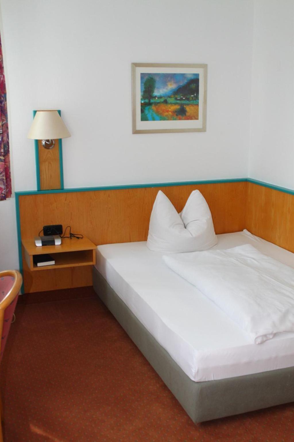 Hotel Alpha Νυρεμβέργη Δωμάτιο φωτογραφία